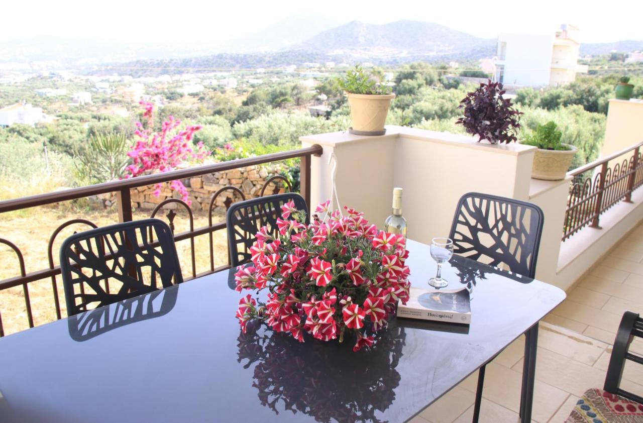 Marena With Extraordinary Views Holiday home