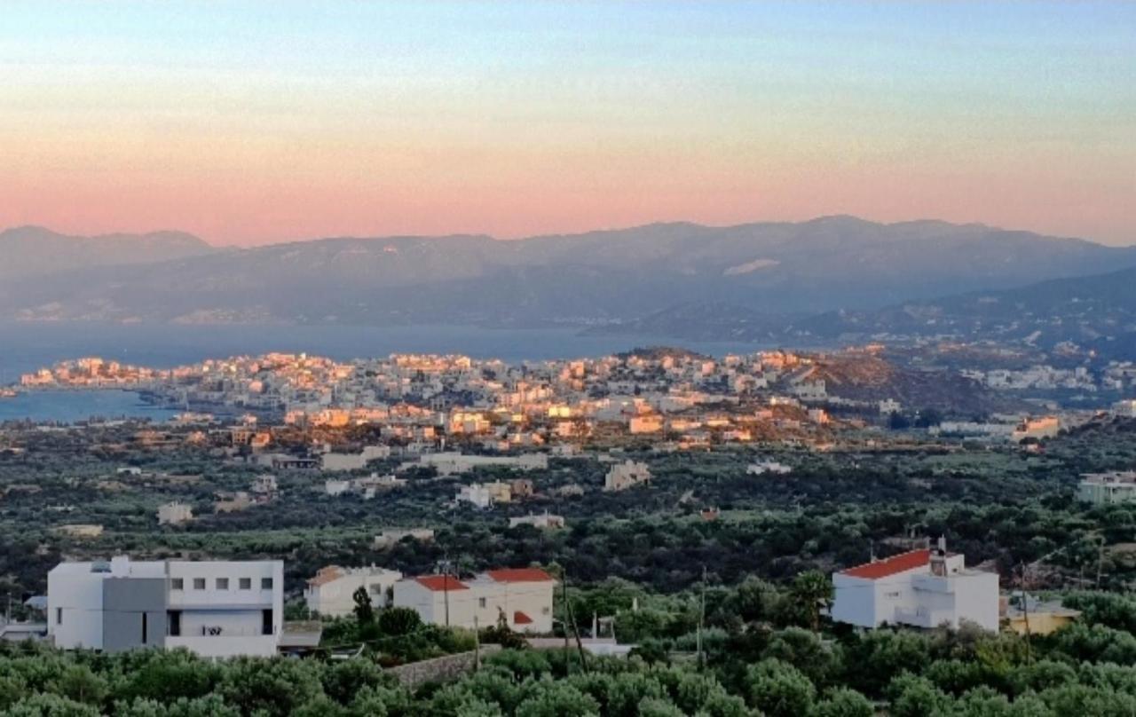 Marena With Extraordinary Views