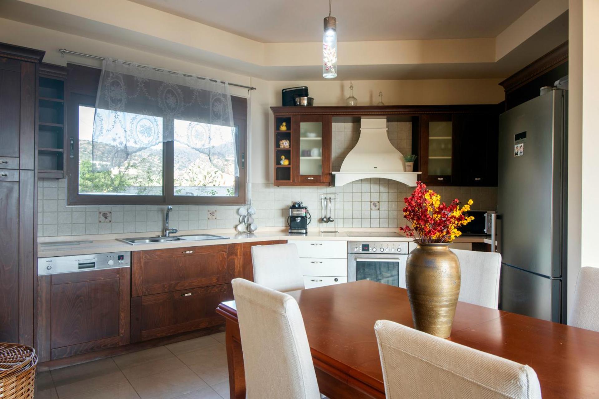 Marena With Extraordinary Views *